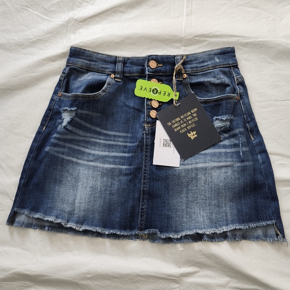 Indigo Rein Dresses & Skirts - Indigo Rein Women's Distressed Denim Mini Skirt - Blue